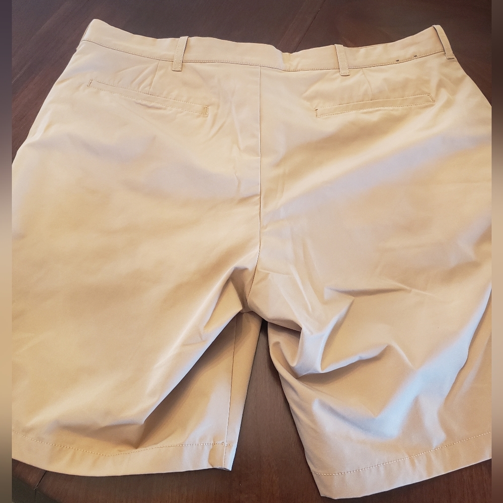 New! 2 pairs! J.Crew Factory Dark Khaki 9" Tech short 38 waist - Picture 10 of 11